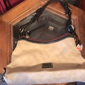 Dooney & Bourke medium tan shoulder bag
